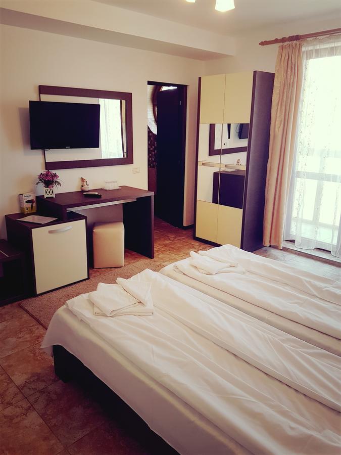 Rosiem House Hotel เตคีร์กิโอล ภายนอก รูปภาพ