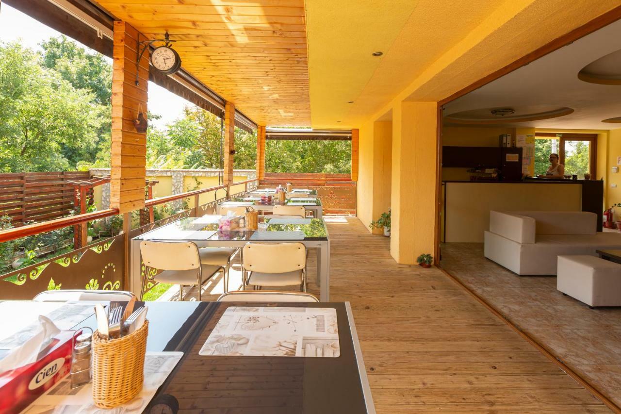 Rosiem House Hotel เตคีร์กิโอล ภายนอก รูปภาพ